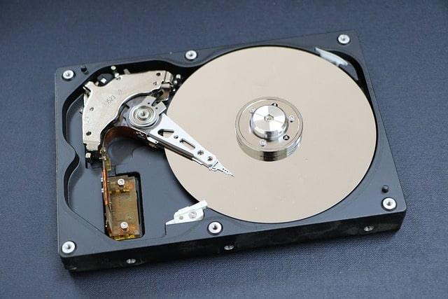 Disque dur - HDD (Hard Disk Drive)