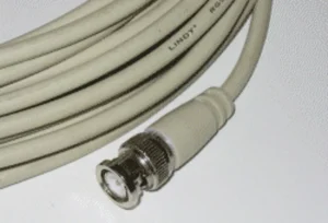 Câble coaxial pour réseau (10Base2)